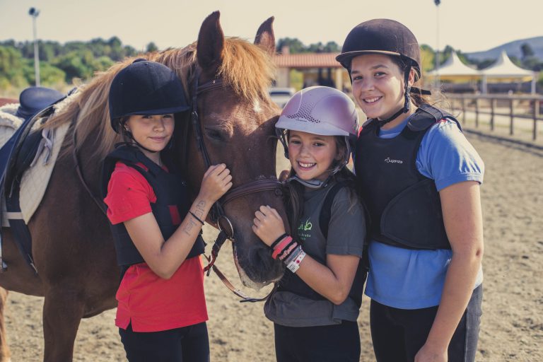 1 Campamentos-verano-temáticos-horsecamp80[1]