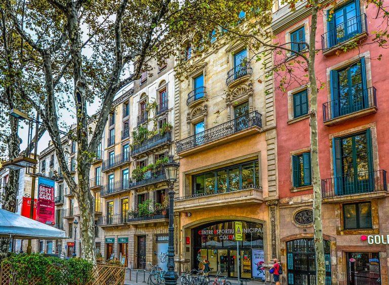 1 barcelona-g4c67edc22_1920